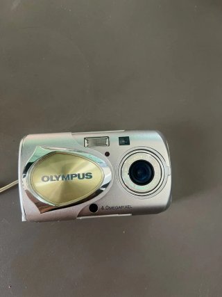 2 Fotocamere Samsung e Olympus + Accessori