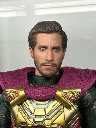 Figura 1/6 Hot Toys Mysterio – Spiderman Far From