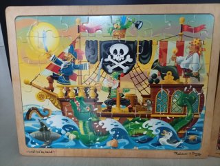 Lote 2 Puzzles Madera y mini juego de bolos