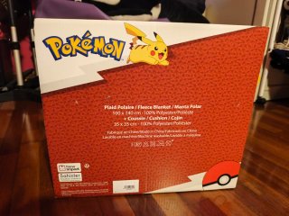 Pokemon set manta y cojin
