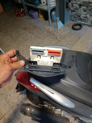 Reloj interior temperatura y radio Renault Clio fa