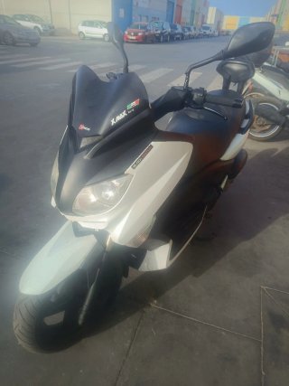 Yamaha Xmax 125 2010