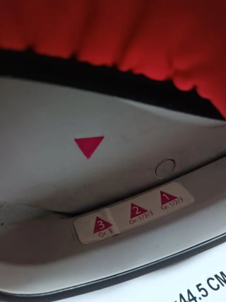 Silla de coche Chicco roja