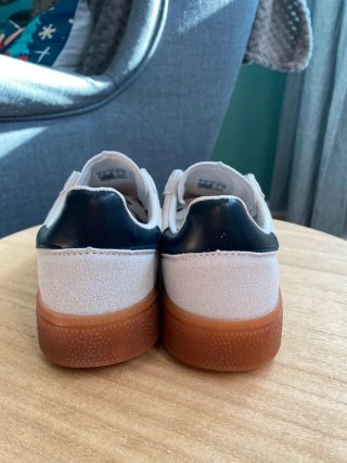 Adidas Spezial Beige/Negro Talla 37