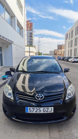 Toyota Auris 2010