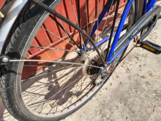 Bici da città blu