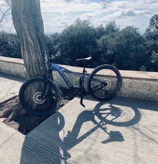 Bicicleta Eléctrica Trek Marlin 8