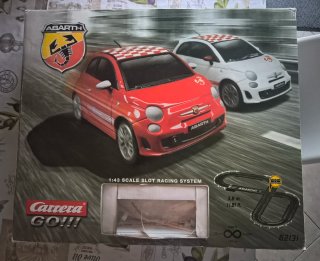 Pista Carrera GO!!! Abarth 1:43