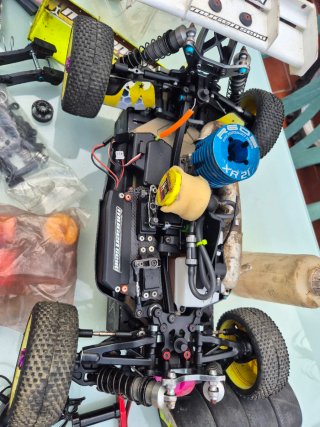 Mugen MBX 7R