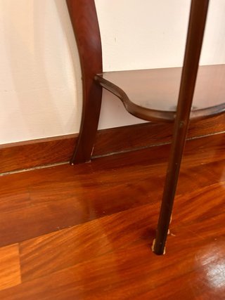 Mueble auxiliar de madera