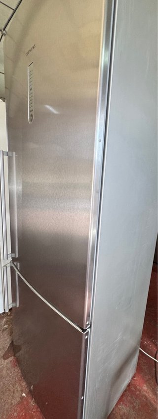 FRIGORÍFICO COMBI NO FROST EN INOX SIEMENS