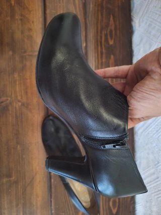 Botines Unisa Tacón Negro