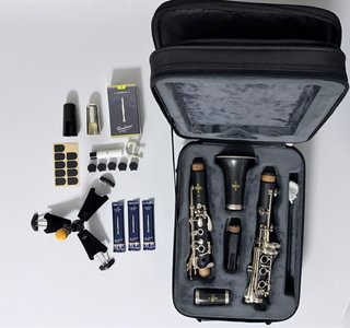 Clarinete Sib Buffet Crampon E11