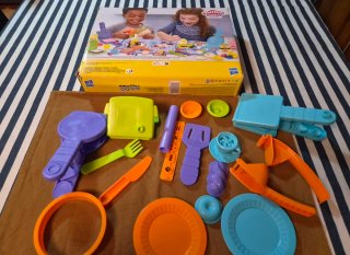Play-Doh Kitchen Creations Desayuno