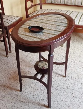 Mesita Art Nouveau Cristal y Madera