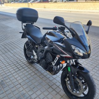 Yamaha FZ6 S2 Negra
