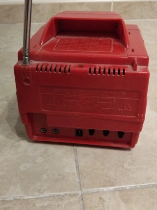TV Portátil Topsonic BTR-201 Roja