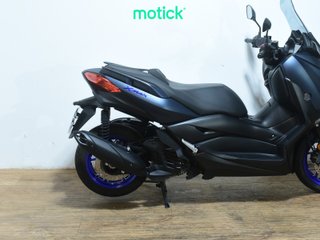 YAMAHA XMAX 125