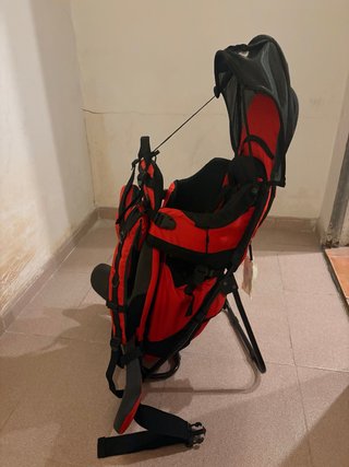 Mochila Portabebés Trekking Roja