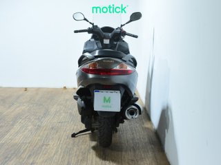 SUZUKI BURGMAN 200
