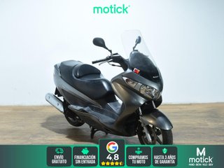 SUZUKI BURGMAN 200