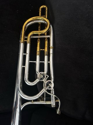 Trombón Bajo King Dúo Gravis