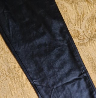 Pantaloni neri donna