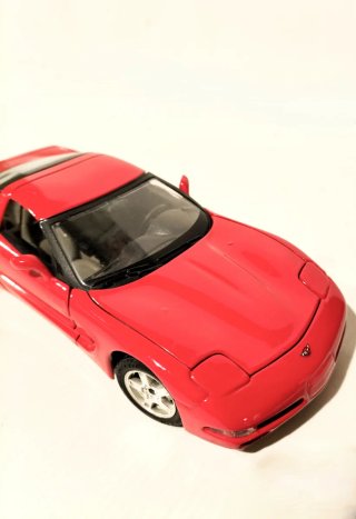 Corvette C5 1/24 Burago