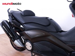 YAMAHA T-MAX 530