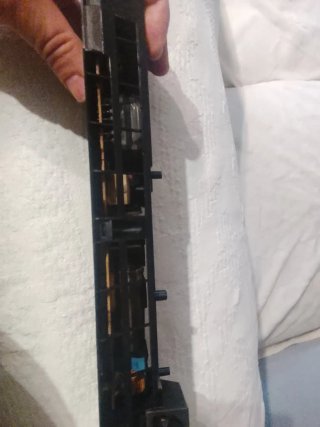 Fonte ps4 pro para peças desconheço o estado