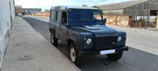 Land Rover Defender Azul
