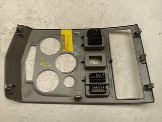 MANDO ELEVALUNAS DELANTERO IZQUIERDO DACIA LOGAN