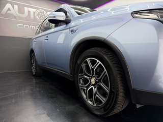 Mitsubishi Outlander 2.0 PHEV Kaiteki Auto 4WD