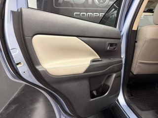 Mitsubishi Outlander 2.0 PHEV Kaiteki Auto 4WD