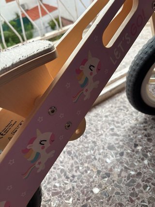 Bicicleta de madera para niños