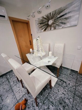 Mueble TV Blanco y Negro
