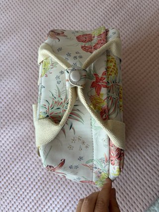 Mochila floral multicolor