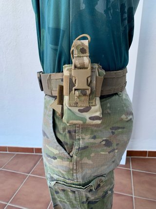 Porta Radio Warrior Ajustable Multicam
