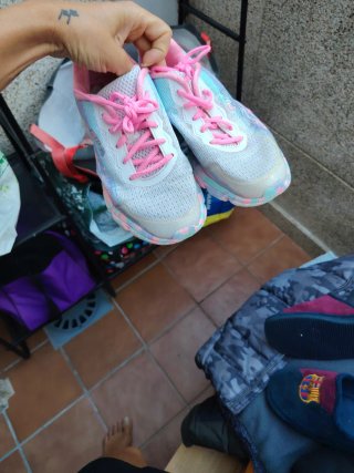 Zapatillas deportivas Fila  talla 35 faltan planti