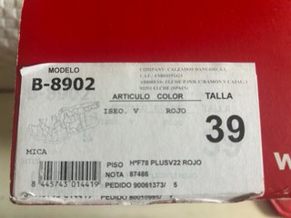 Sandalias Wonders rojas talla 39
