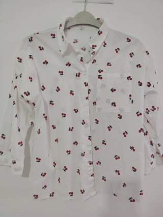 Conjunto Camisa y Short Estampado Cerezas