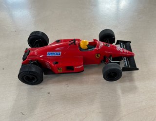 Coche Scalextric FERRARI F 1 87