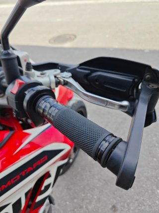 Ducati Hypermotard 1100 2008