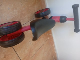 Andador bebé Fisher Price+bicicleta bebe