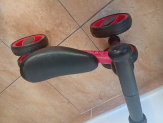Andador bebé Fisher Price+bicicleta bebe