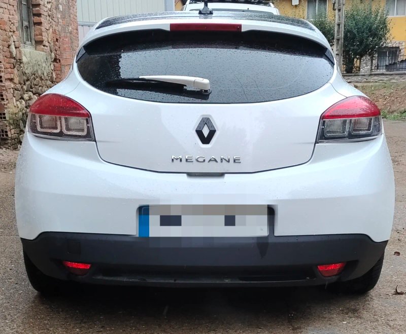 Renault Megane 2013 - foto 1