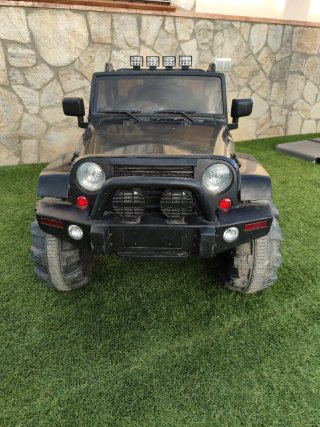Quad eléctrico infantil