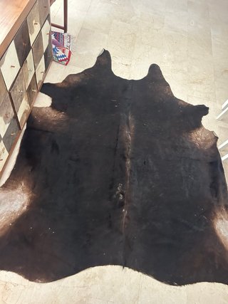Alfombra Piel Vaca Ikea Koldby Negra y Marrón