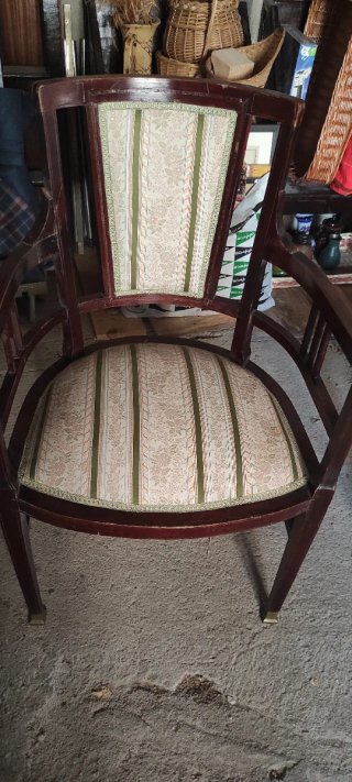 Sillón Art Nouveau madera y tela