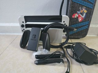 Nintendo Switch OLED + Super Mario Odyssey+Funda